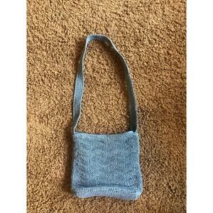 Carlo D’Santi blue crocheted 9x9 purse